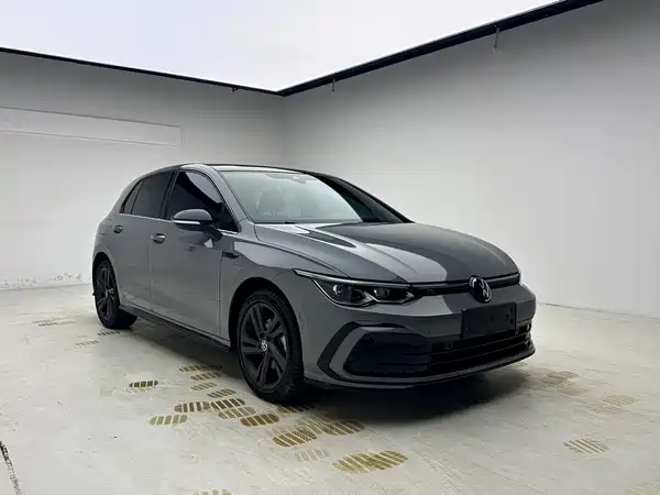 Volkswagen Golf 2022