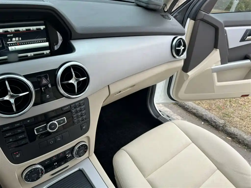 Mercedes-Benz GLK-Class 2015 — фото 20
