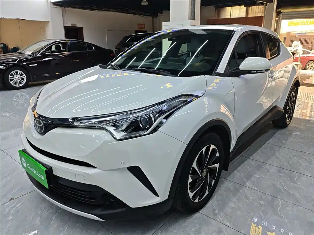 Toyota IZOA 2020 — фото 1