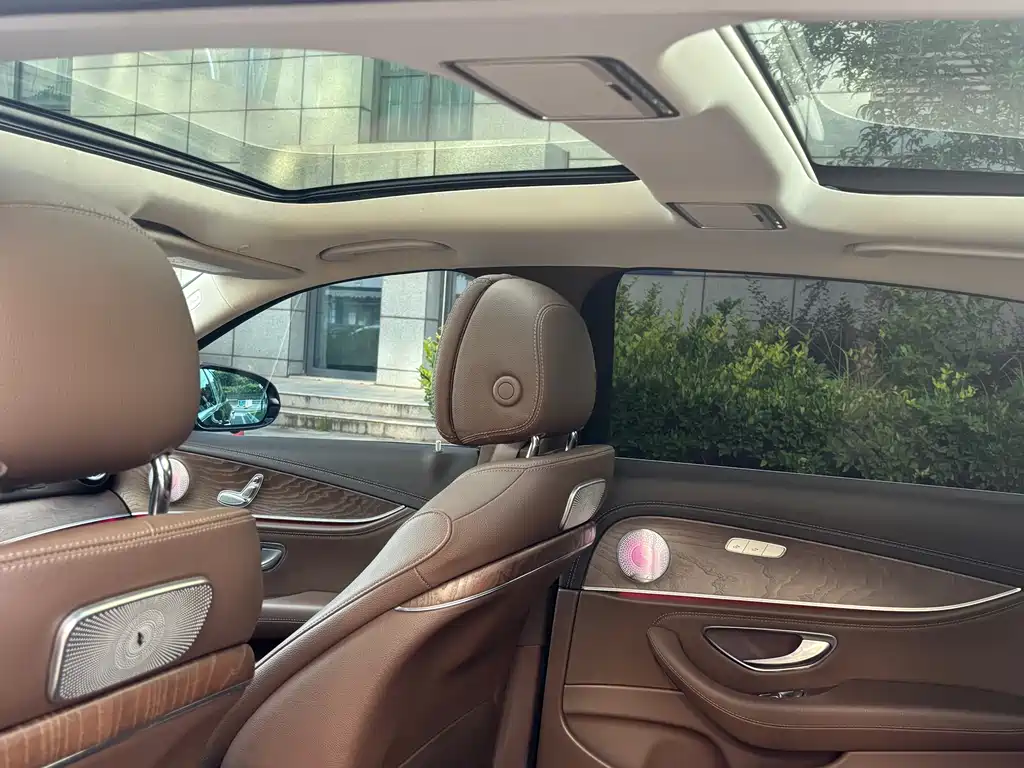 Mercedes-Benz E-Class 2018