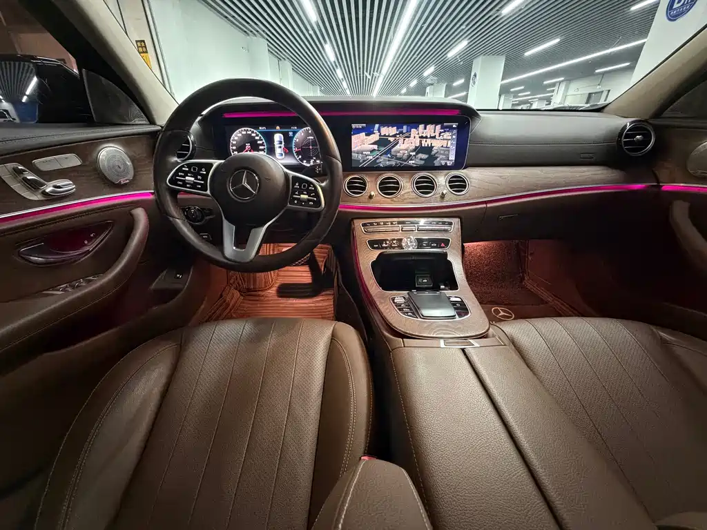 Mercedes-Benz E-Class 2020 — фото 10