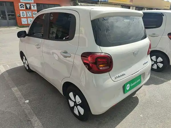 Wuling Hongguang MINIEV 2025