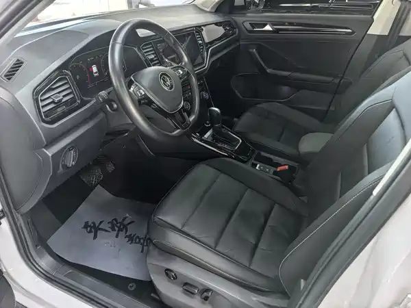 Volkswagen T-Roc 2022