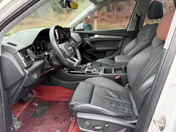 Audi Q5L 2021