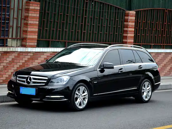 Mercedes-Benz C-Class 2012