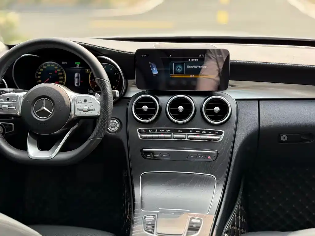 Mercedes-Benz C-Class 2021 — фото 10