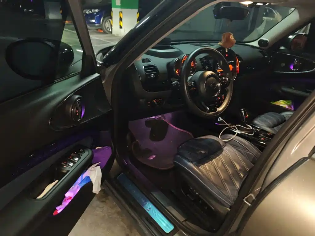 MINI Clubman 2020 — фото 12