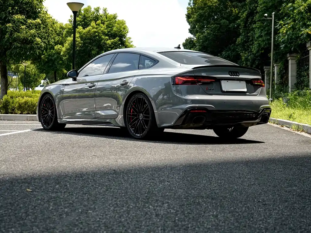 Audi RS 5 2021 — фото 15