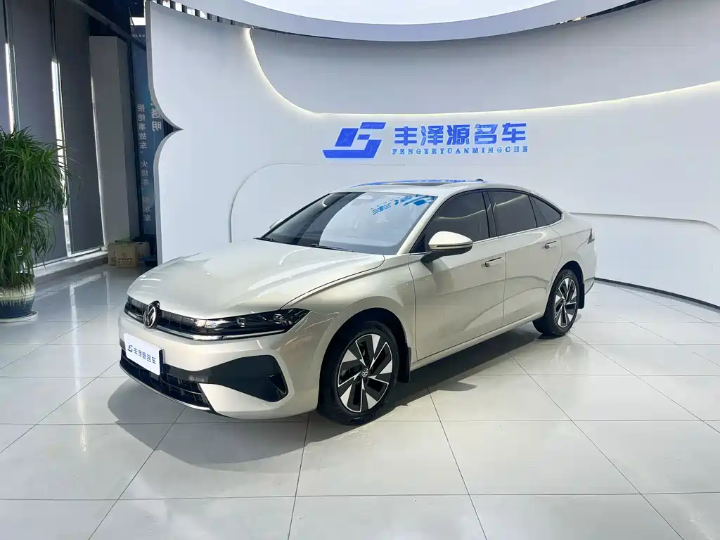Volkswagen Sagitar 2025