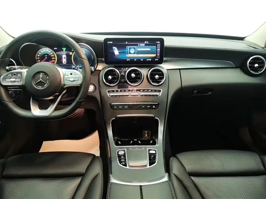 Mercedes-Benz C-Class 2022 — фото 12