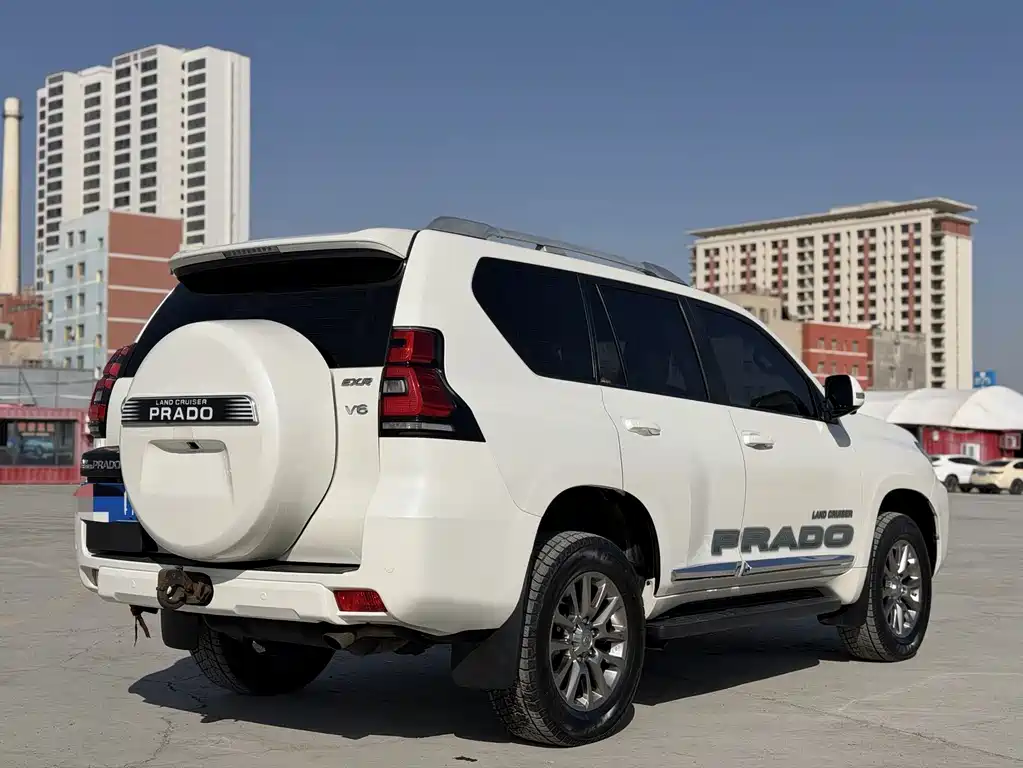 Toyota Prado 2019 — фото 4