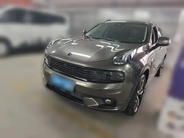 Lynk & Co 01 2017