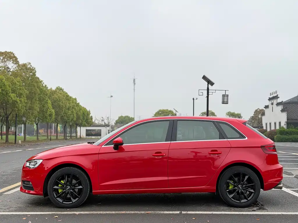 Audi A3 2015 — фото 4