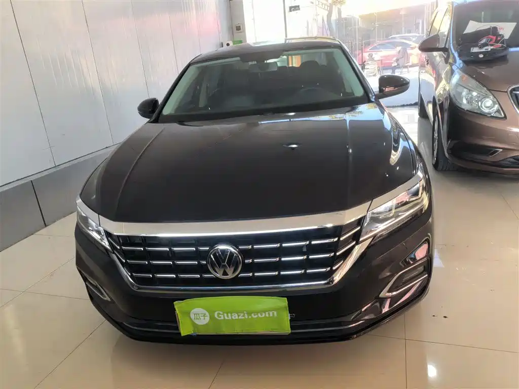 Volkswagen Passat 2020 — фото 19