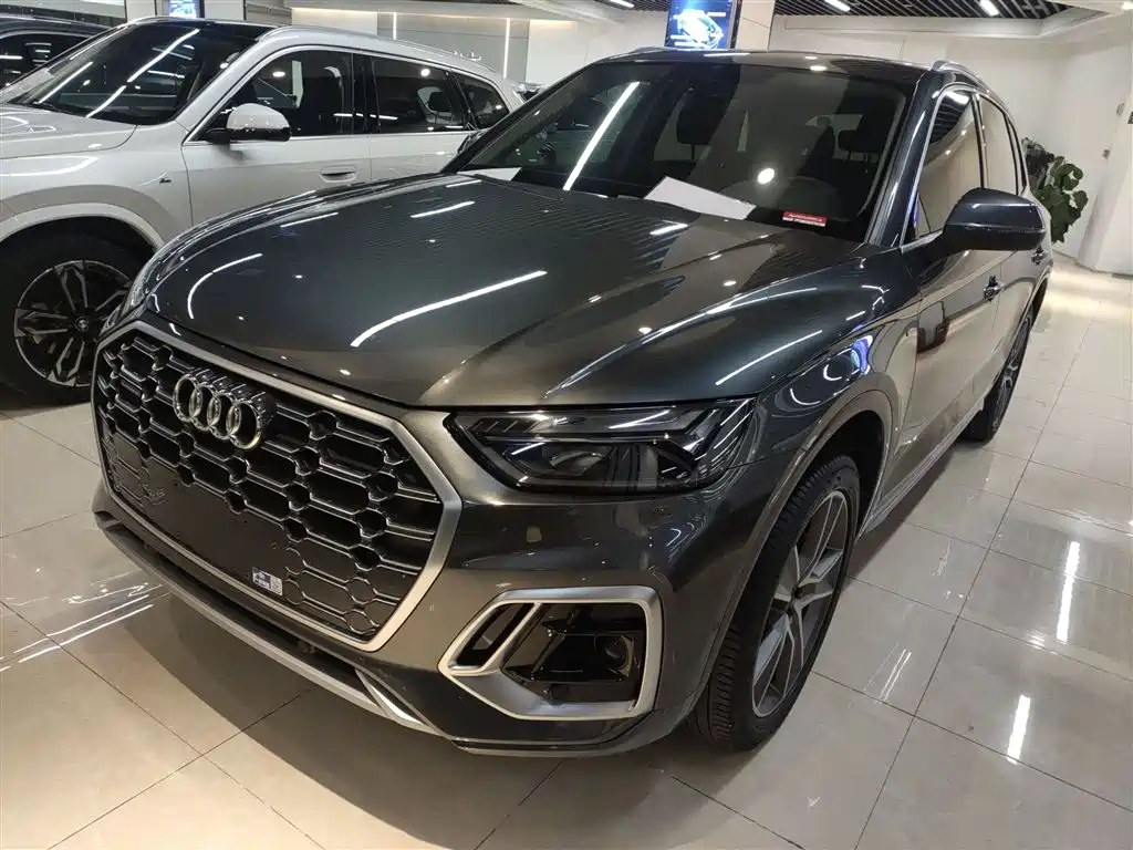 Audi Q5L 2022 — фото 2