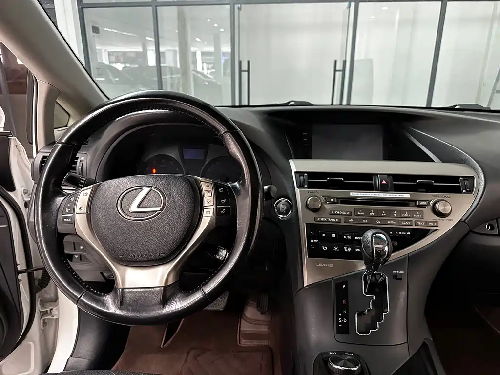 Lexus RX Classic 2015 — фото 10