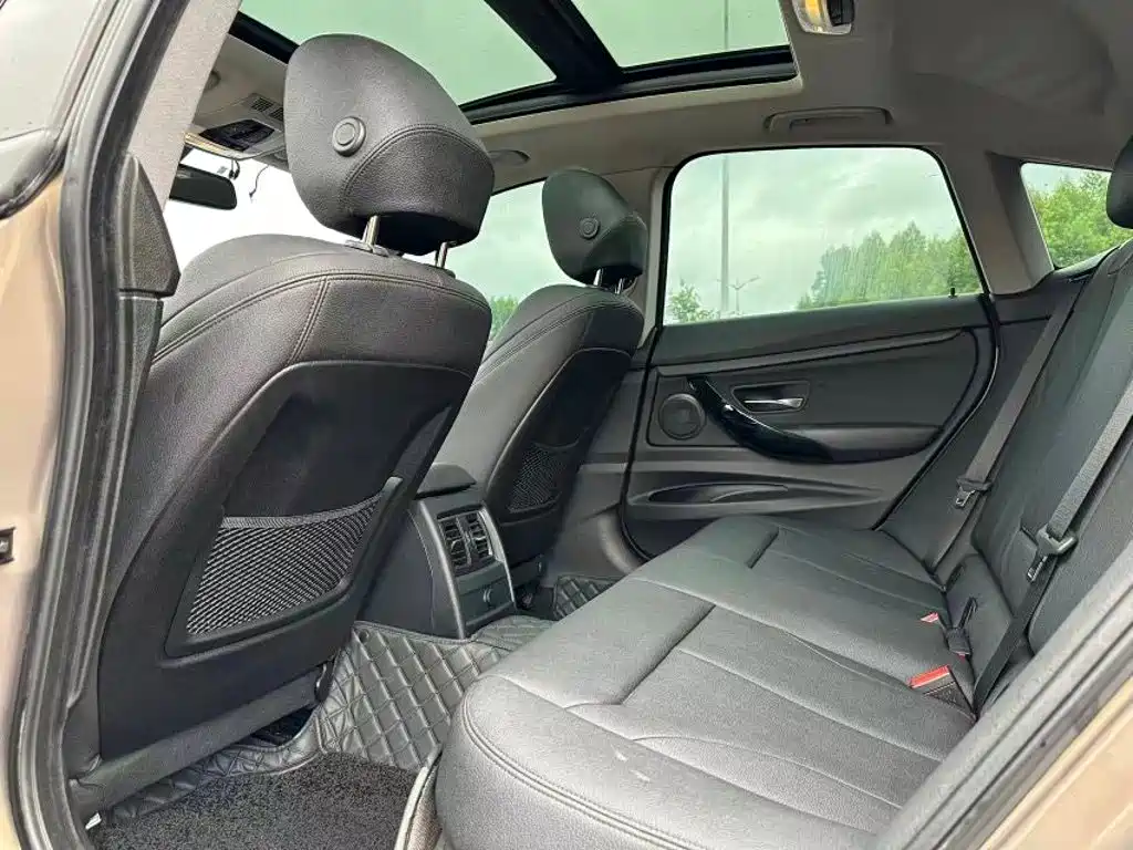 BMW 3 Series GT 2018