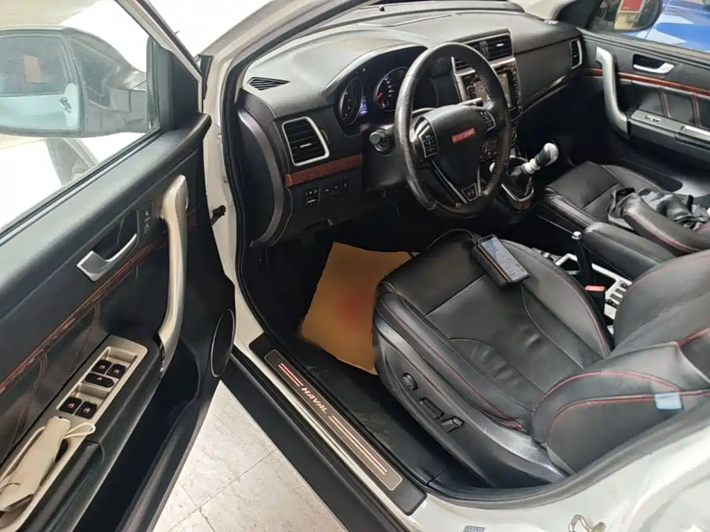 Haval H6 2015 — фото 16