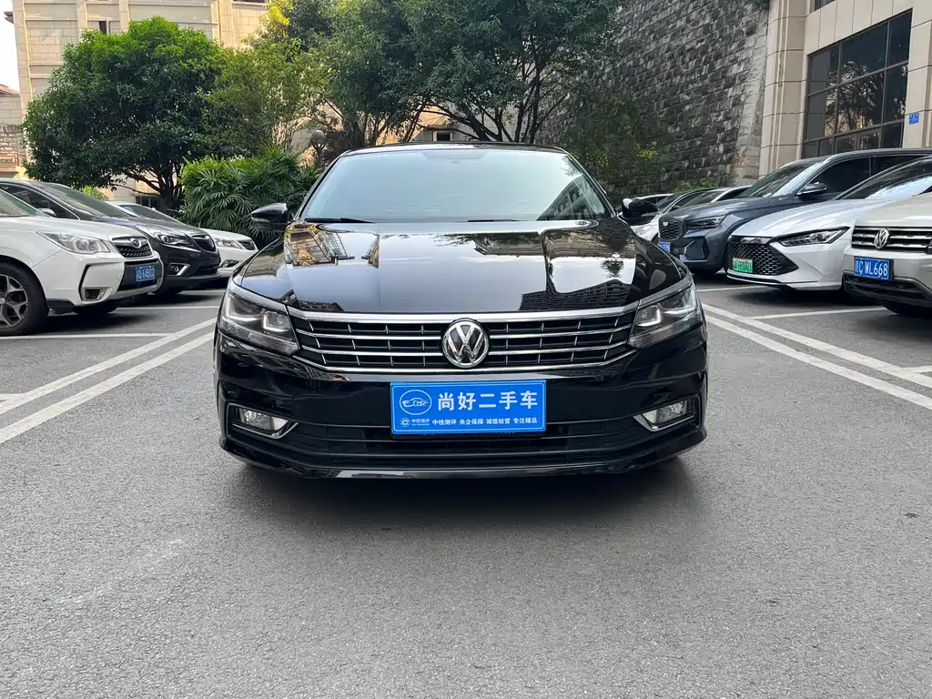 Volkswagen Passat 2018 — фото 2