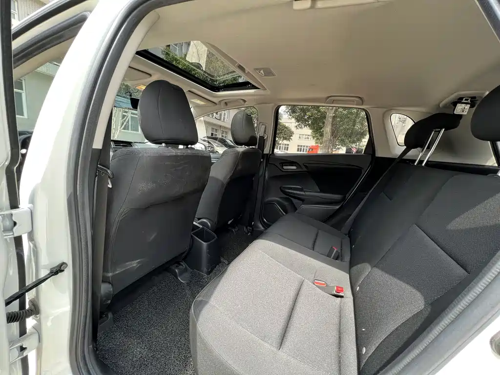 Honda Fit 2019 — фото 8