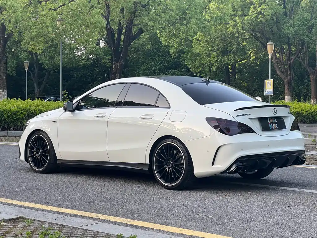 Mercedes-Benz CLA AMG 2017 — фото 6