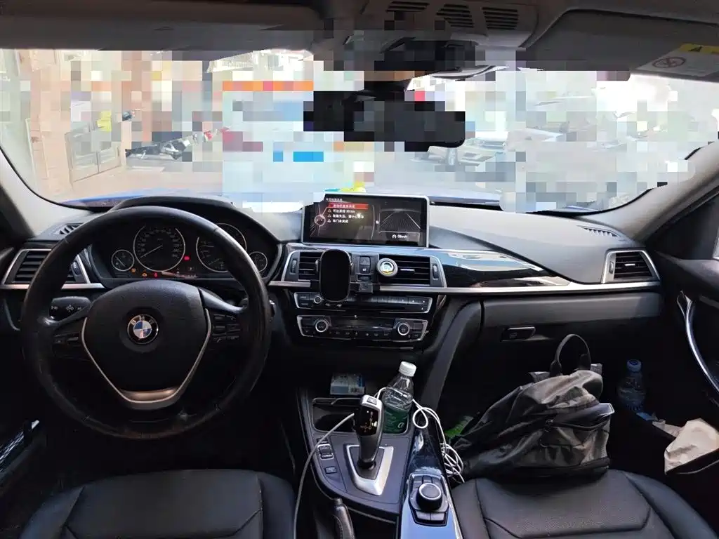 BMW 3 Series 2017 — фото 13