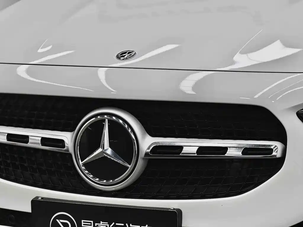 Mercedes-Benz GLA 2023 — фото 10