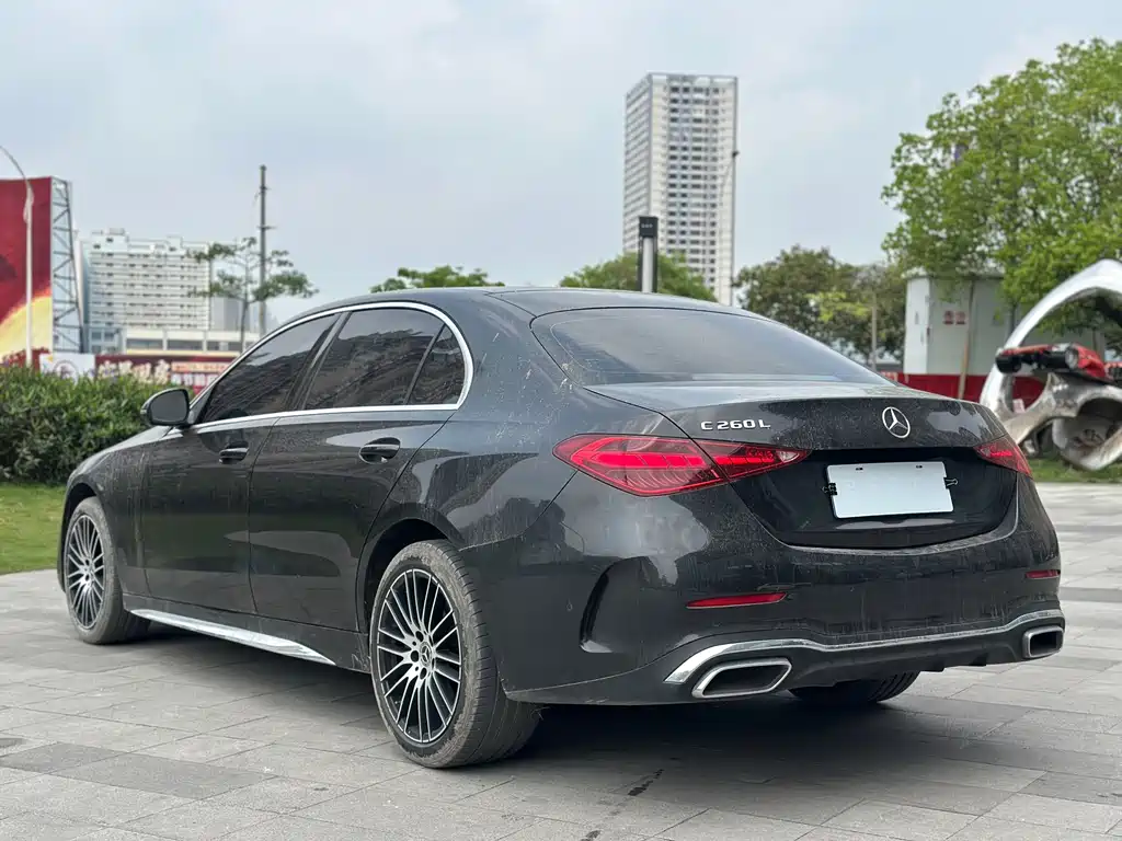 Mercedes-Benz C-Class 2023 — фото 4