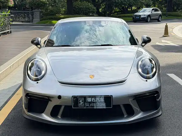 Porsche 911 2019