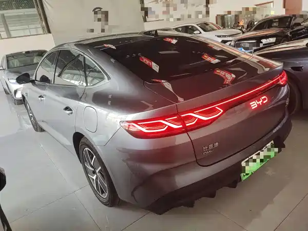 BYD Qin L 2025