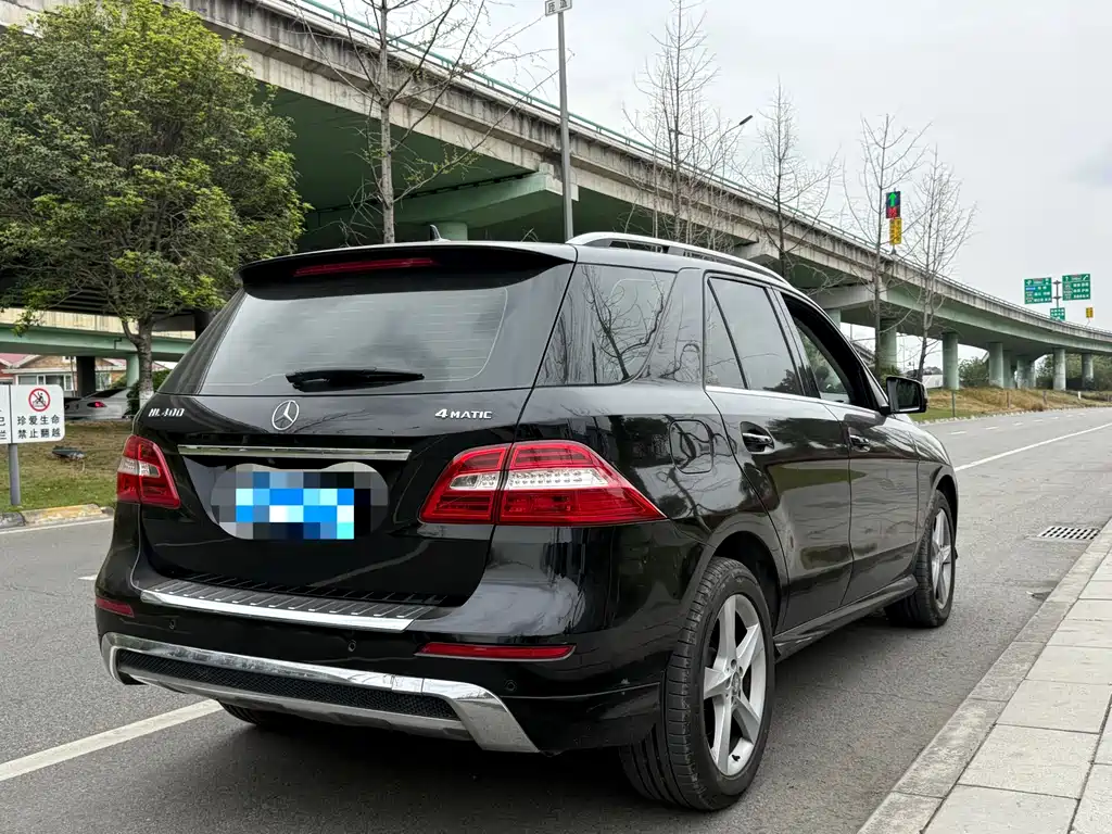 Mercedes-Benz M-Class 2015 — фото 10