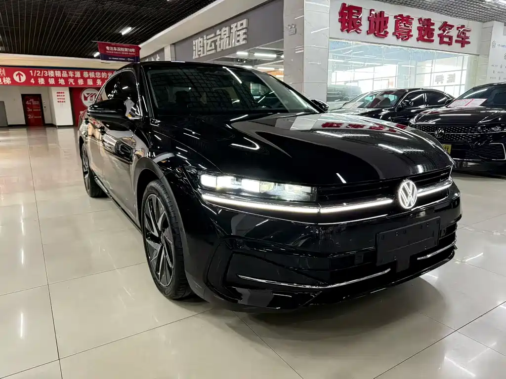 Volkswagen Magotan 2025