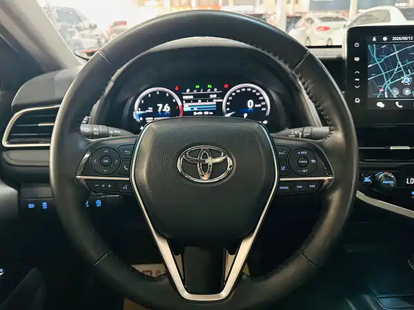 Toyota Camry 2023