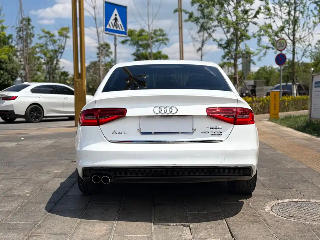 Audi A4L 2015 — фото 6