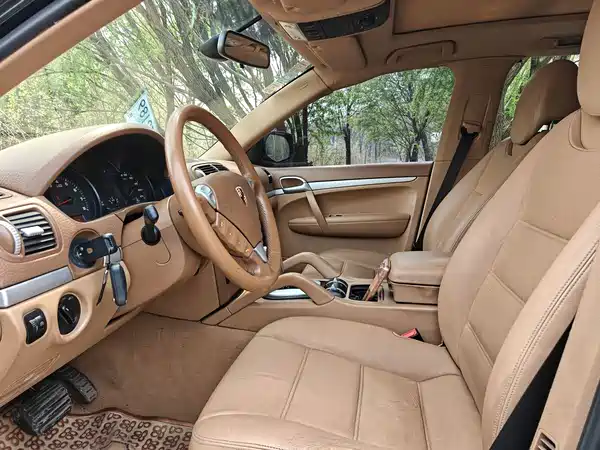Porsche Cayenne 2010