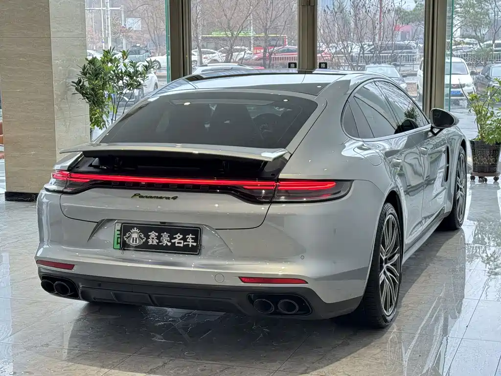 Porsche Panamera Hybrid 2022 — фото 24