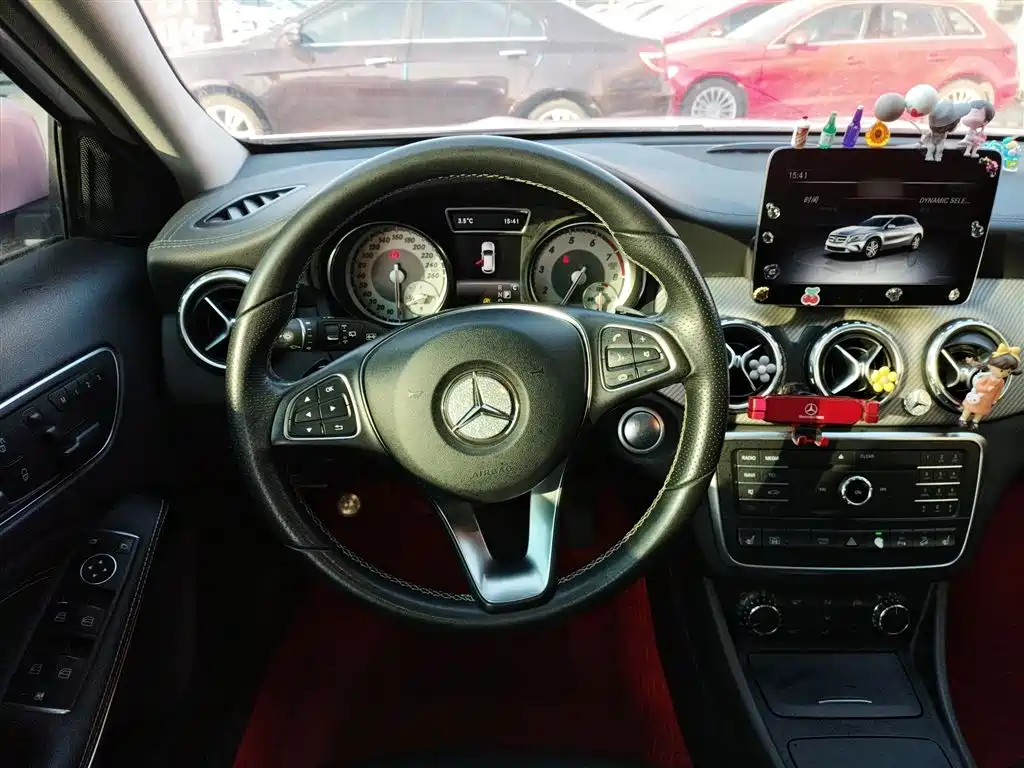 Mercedes-Benz GLA 2017 — фото 7
