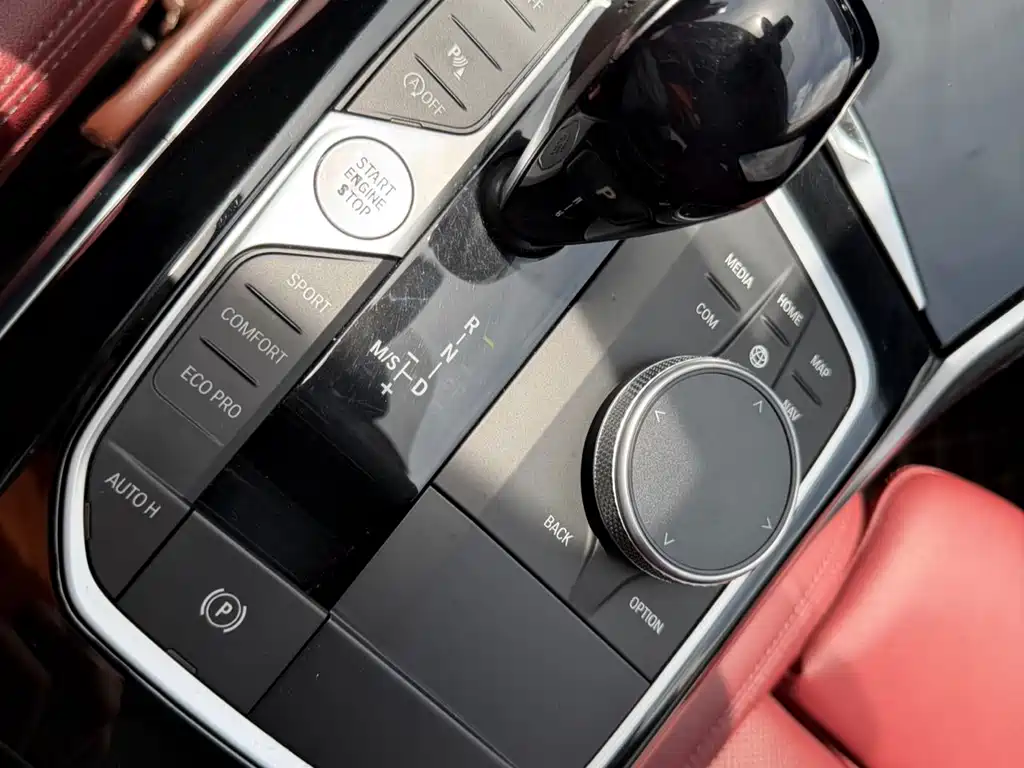 BMW 3 Series 2022 — фото 15