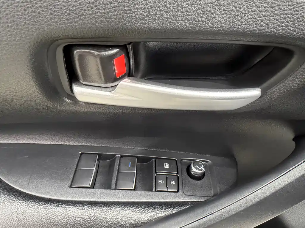 Toyota Corolla 2022 — фото 12