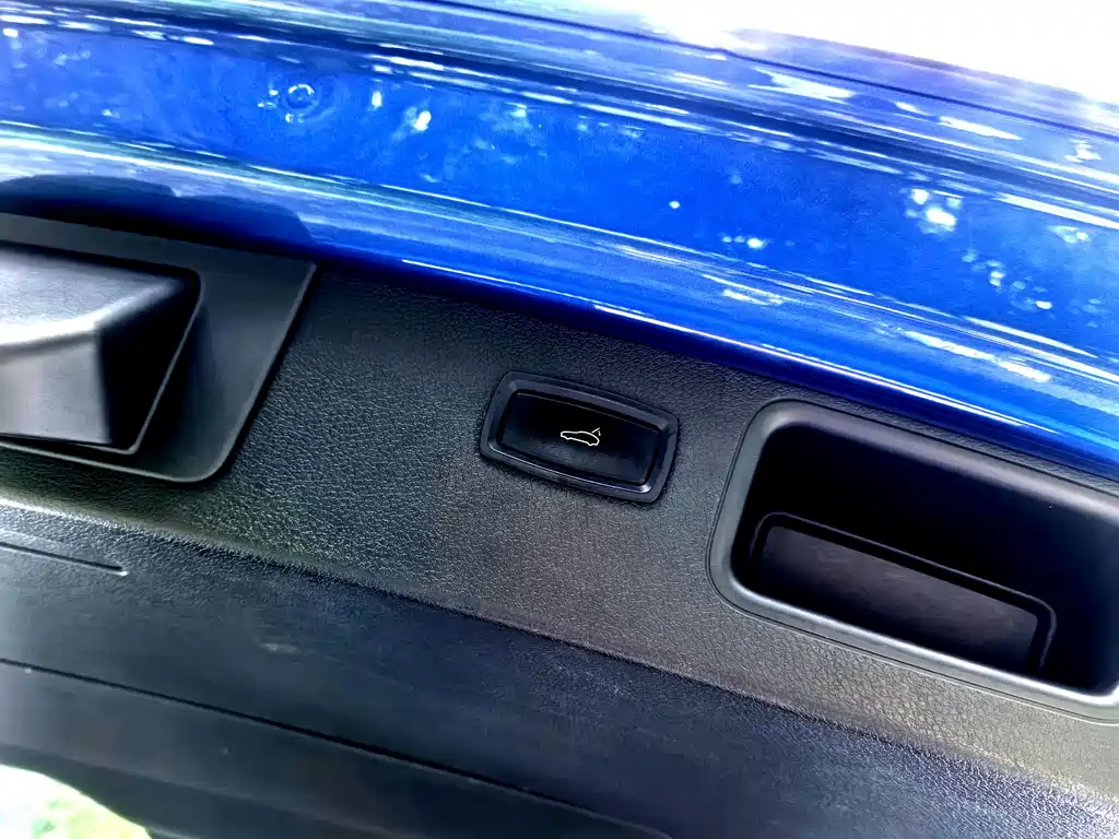 Porsche Macan 2015 — фото 9