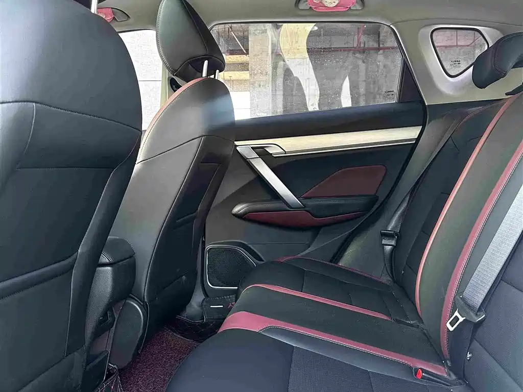 Geely Binyue 2022