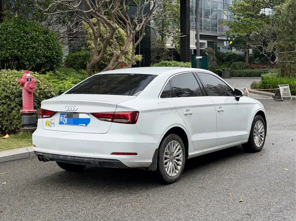 Audi A3 2016 — фото 4