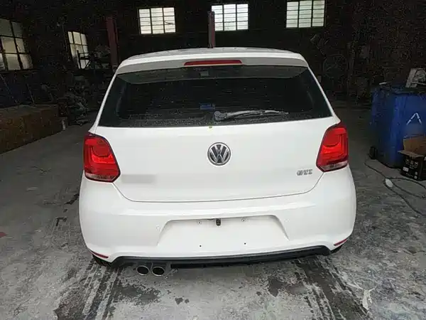 Volkswagen Polo 2015
