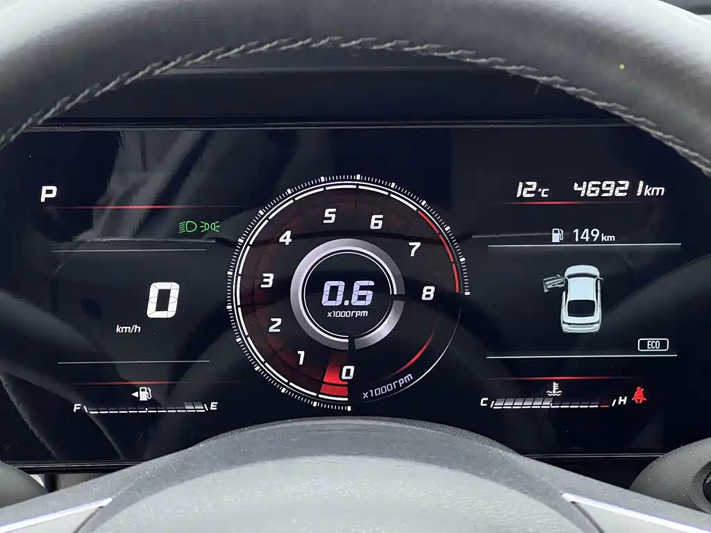 Hyundai Elantra 2022 — фото 20