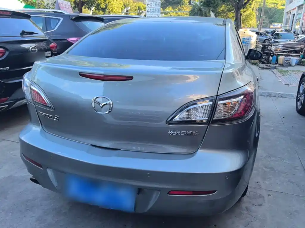 Mazda 3 Xingcheng 2016