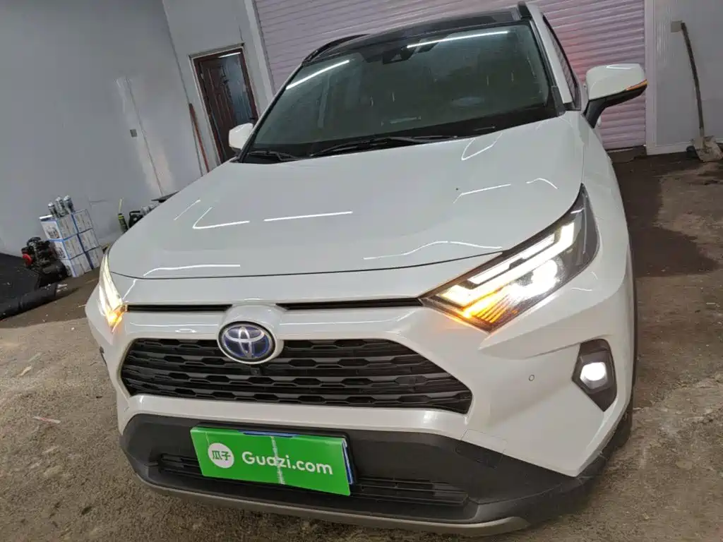 Toyota RAV4 2023