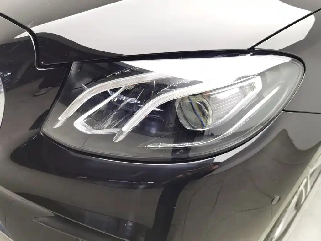 Mercedes-Benz E-Class 2019