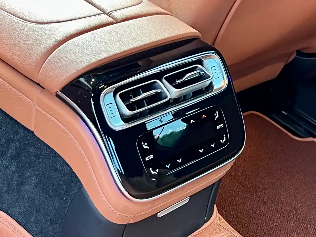 Mercedes-Benz S-Class 2023 — фото 10