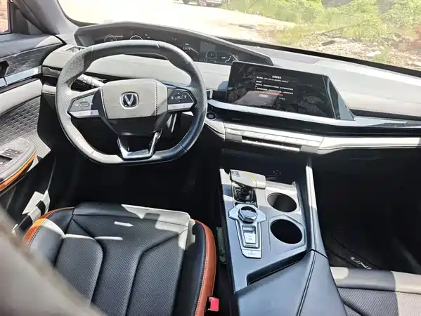 Changan UNI-V 2023