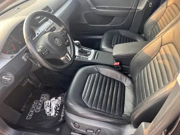 Volkswagen Magotan 2015